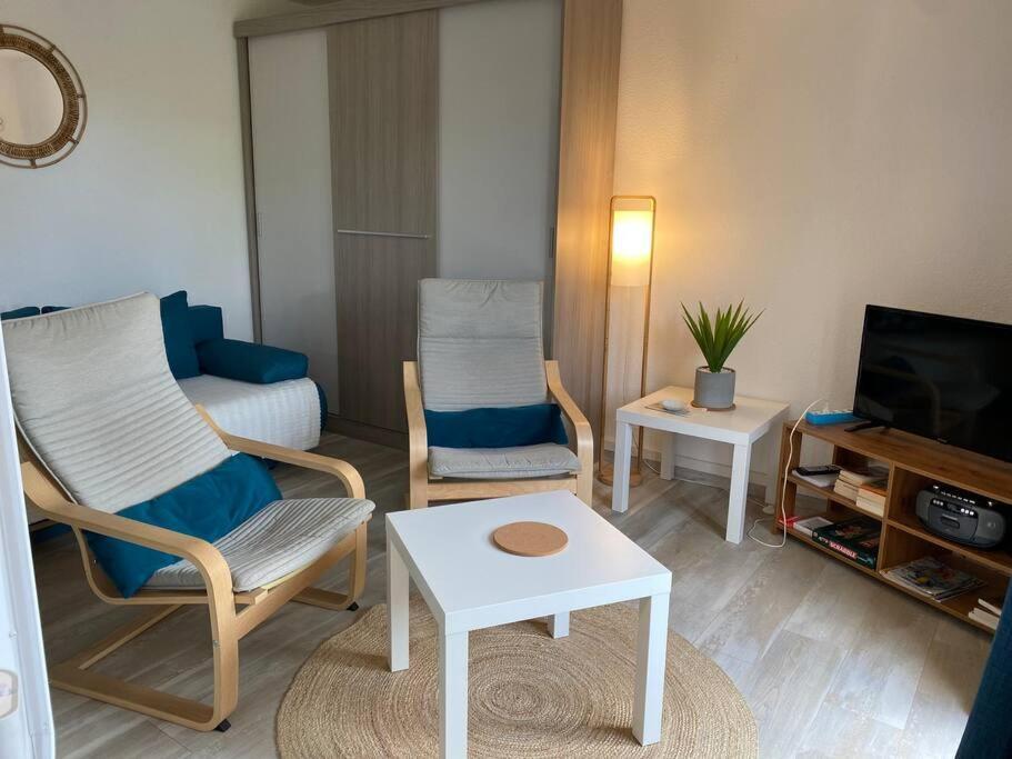 Studio Cosy A Saint-Pierre La Mer Fleury  Exterior foto